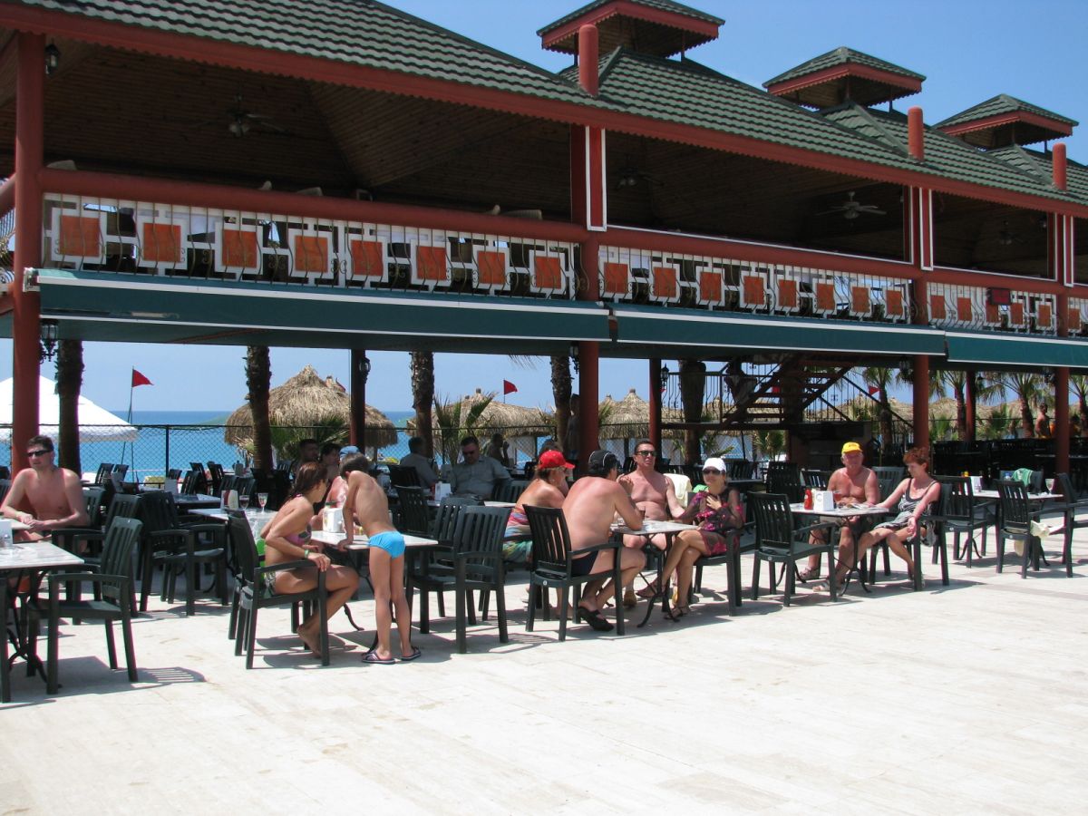 imagini hotel DELPHIN BOTANIK